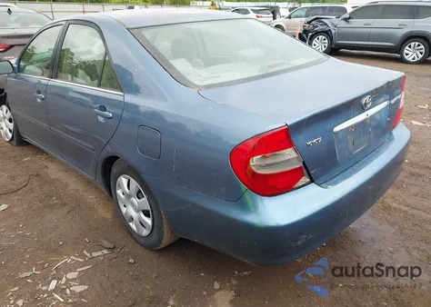 2003 Toyota Camry Le из США, поврежденный, VIN 4T1BE32K23U769831